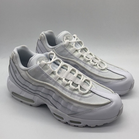 New Men’s Nike AirMax 95 Essential White CT1268-100 NWOB - Picture 2 of 5